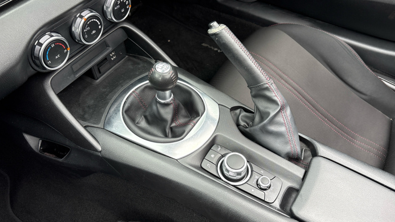 Mazda MX-5 1.5 SE-L Nav 2dr Petrol Convertible